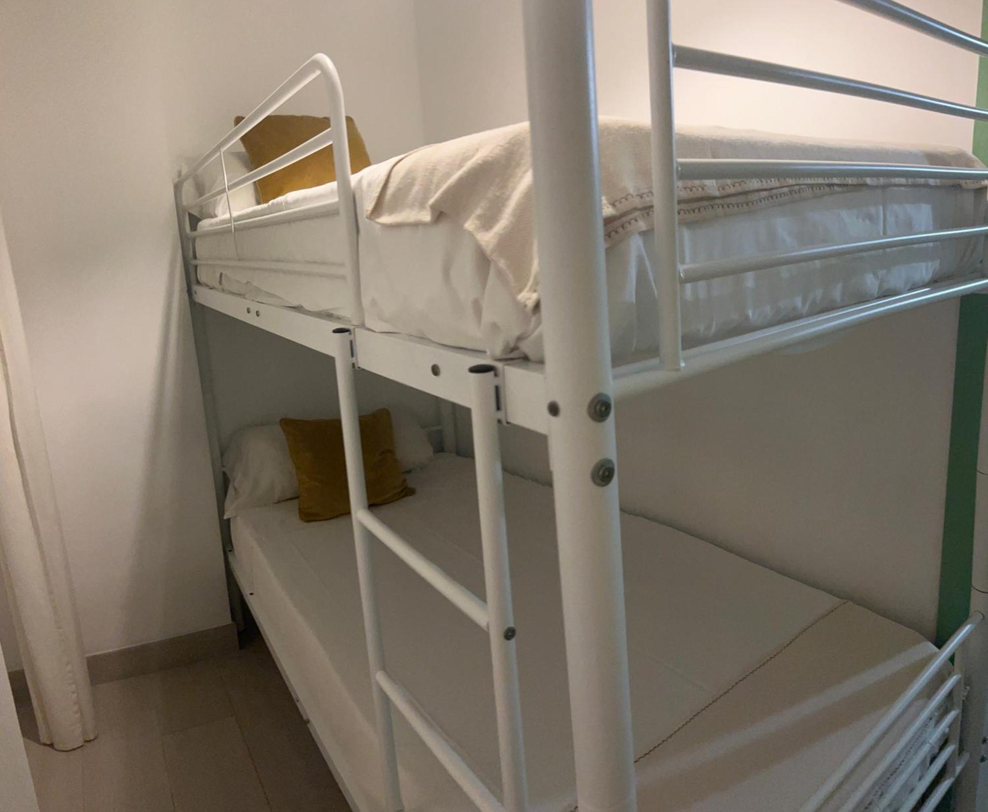 One&Lux Gran Poder - Cozy Twin Bedroom Central Apartment, Seville